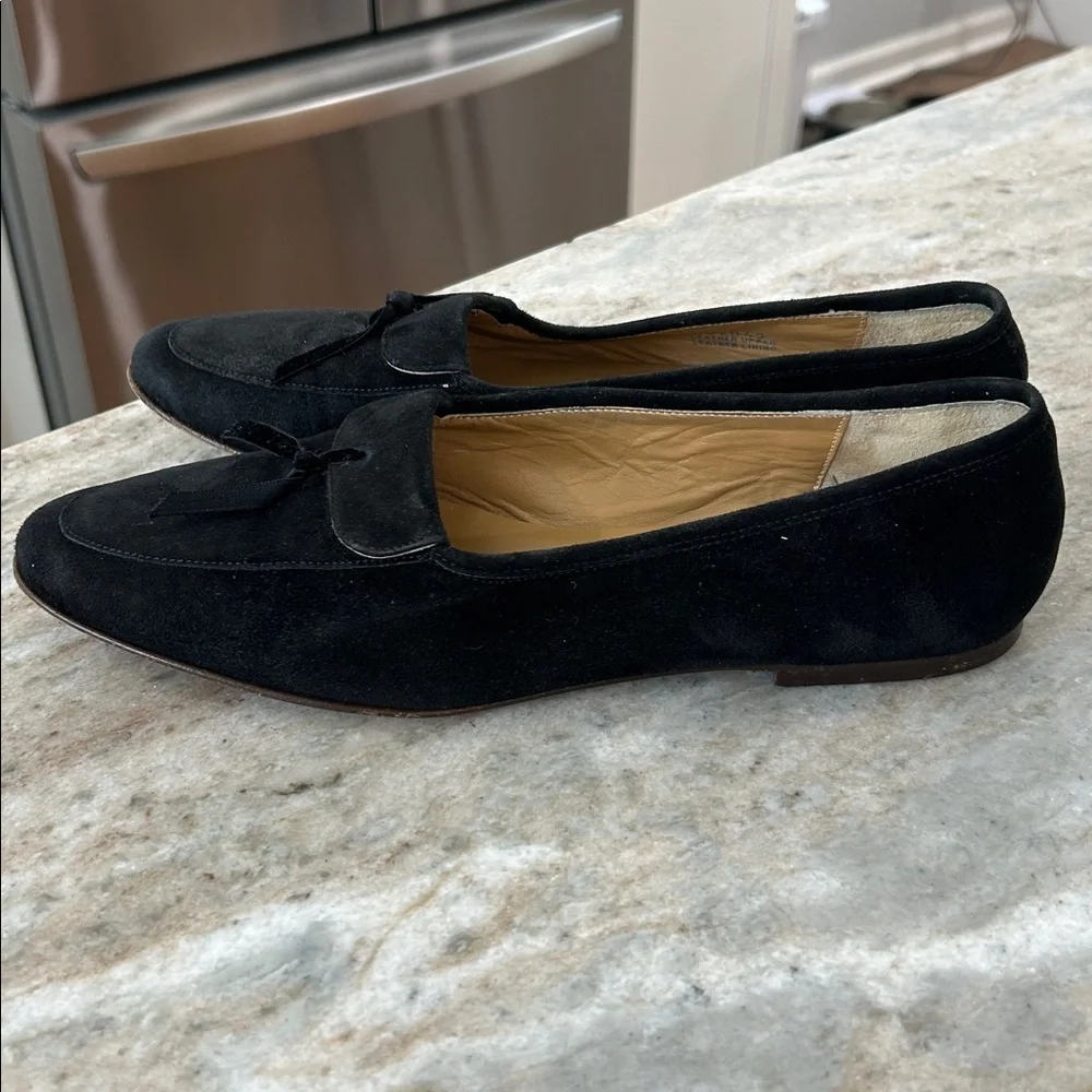 Elegant Black Suede Loafers - Picture 7 of 16